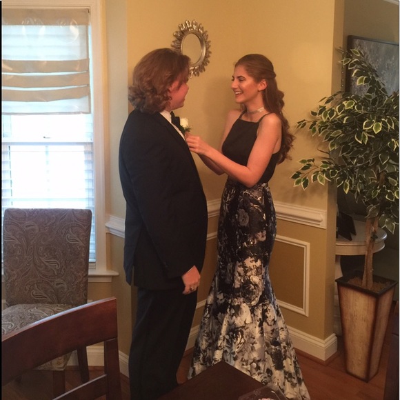 Mermaid Style Prom Dress - Picture 7 of 7